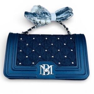 Badgley Mischka NWT Navy Quilted Handbag with Pearl Chain